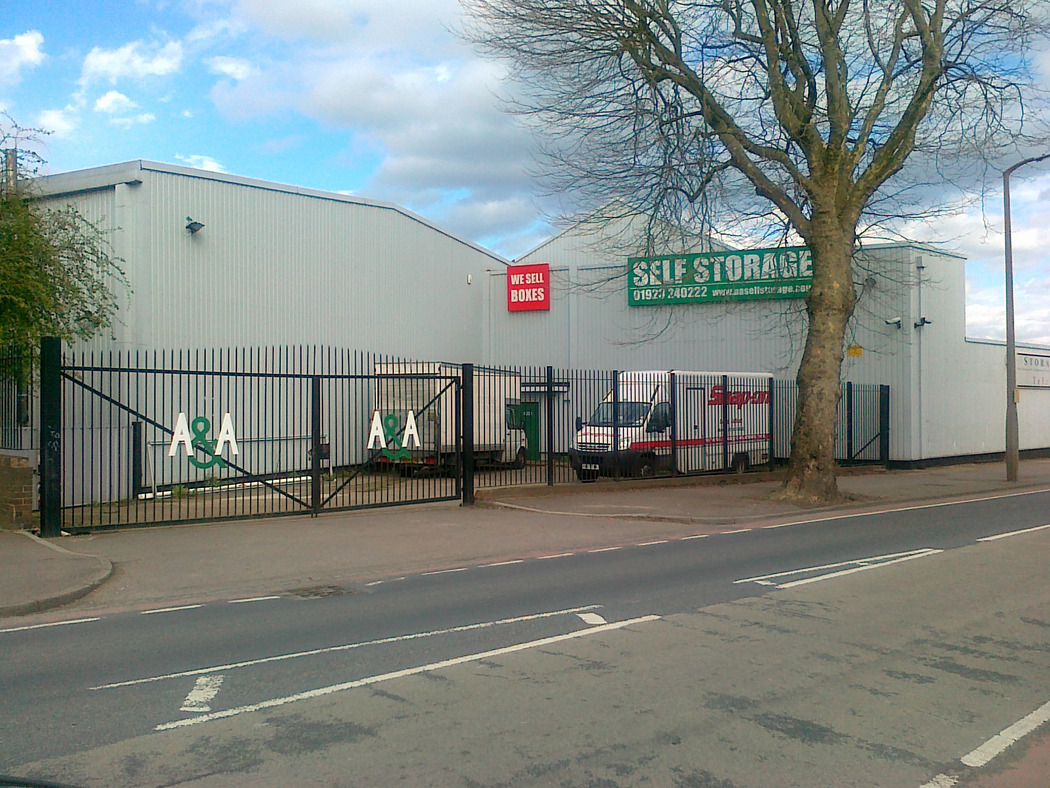 a a storage watford