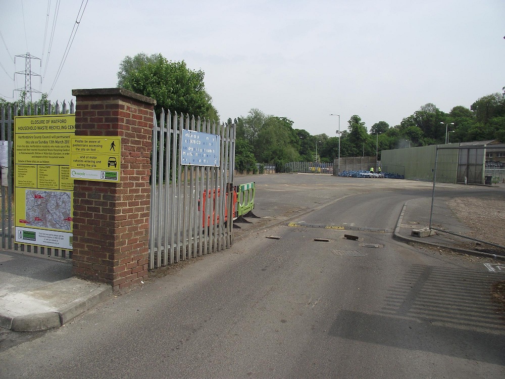 watford rubbish tip
